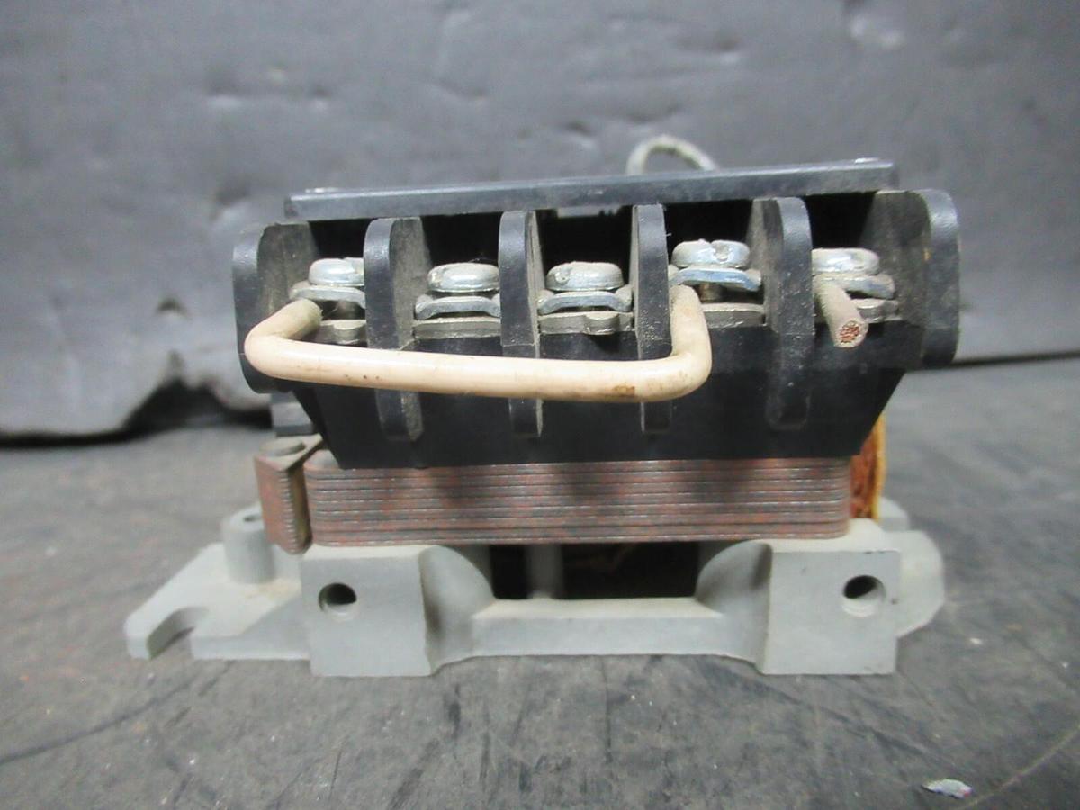 Used AMETEK B/W CONTROLS PATRIOT SENSORS 1500-F-L1-S10 LIQUID LEVEL CONTROL RELAY