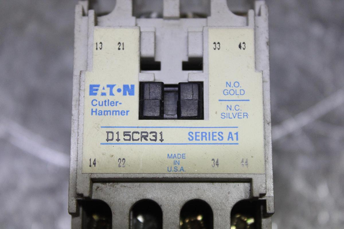 Used ELECTRONIC CONCEPTS CAPACITOR 3MPA2926E1 PN-66368 750 VDC 530 VAC 92uF