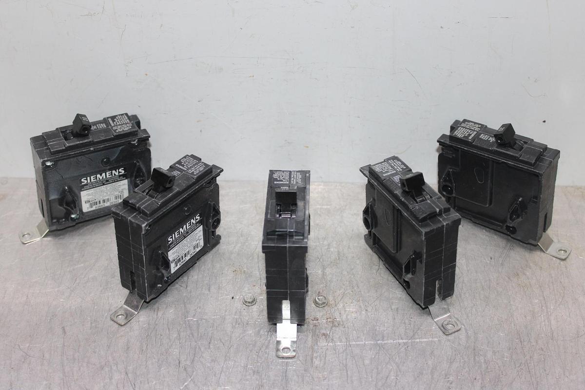 Used SIEMENS MOLDED CASE SWITCH NXD63S120A 1200 AMP 600 VAC 3-POLE