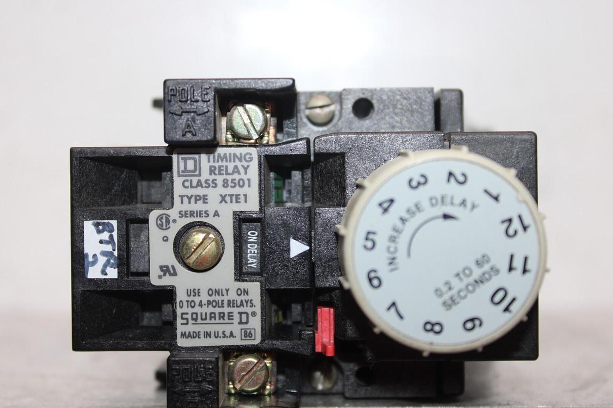 Used SQUARE D INDUSTRIAL CONTROL RELAY 8501-X0-40-9714 W/ TIMING RELAY 8501-XTE1
