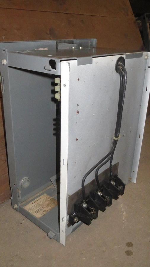 Used CUTLER HAMMER 17" FUSIBLE FEEDER D/C BUCKET 480 VAC 80 AMP