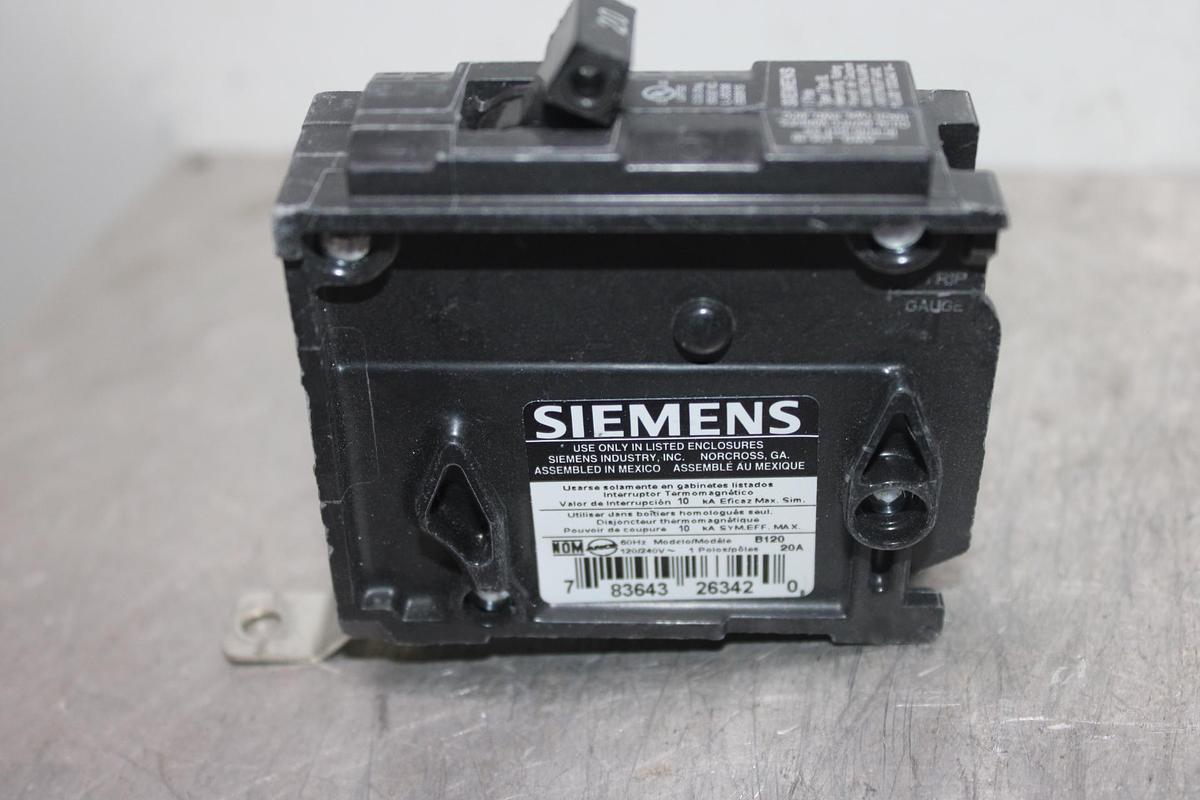 Used SIEMENS MOLDED CASE SWITCH NXD63S120A 1200 AMP 600 VAC 3-POLE