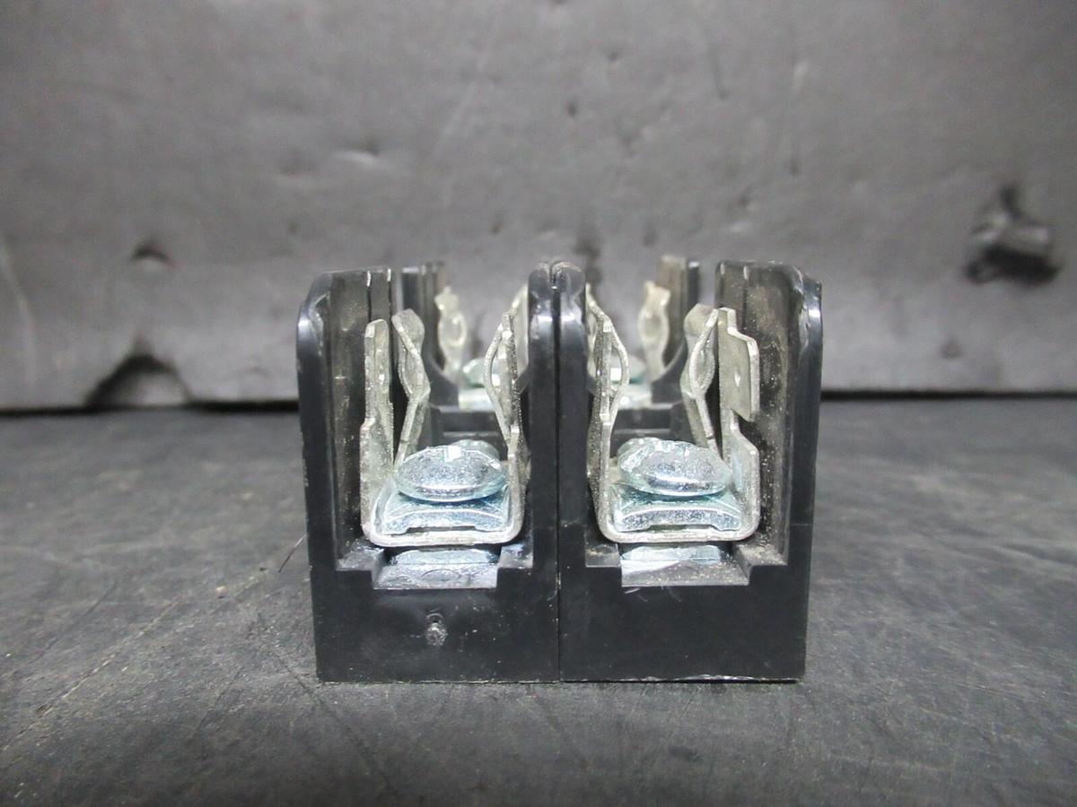 Used LITTELFUSE TWO POLE FUSE BLOCK L60030M-3PQ 600 VOLT 30 AMP **WARRANTY INCLUDED**