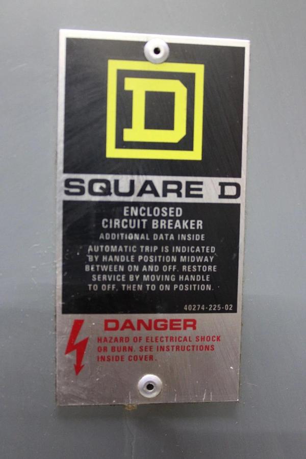 Used SQUARE D CIRCUIT BREAKER ENCLOSURE KA225F 225 AMP MAX 600 VAC W/ KAL36125