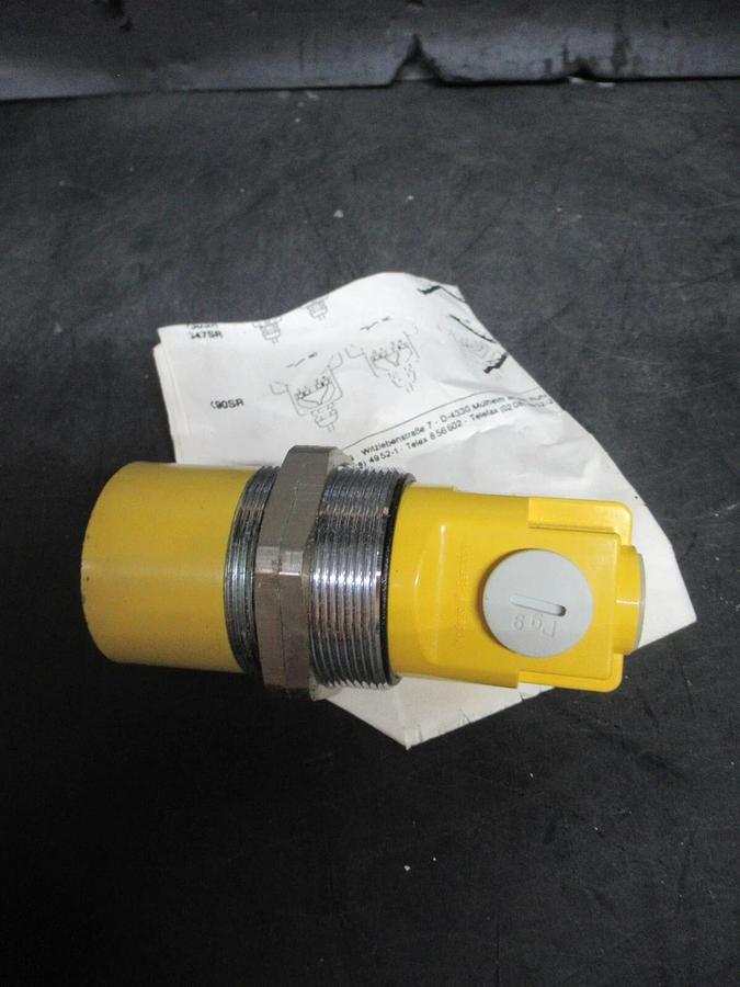 TURCK PROXIMITY SWITCH NI40-G47SR-FZ3X2 250 VAC 500 mA 40MM