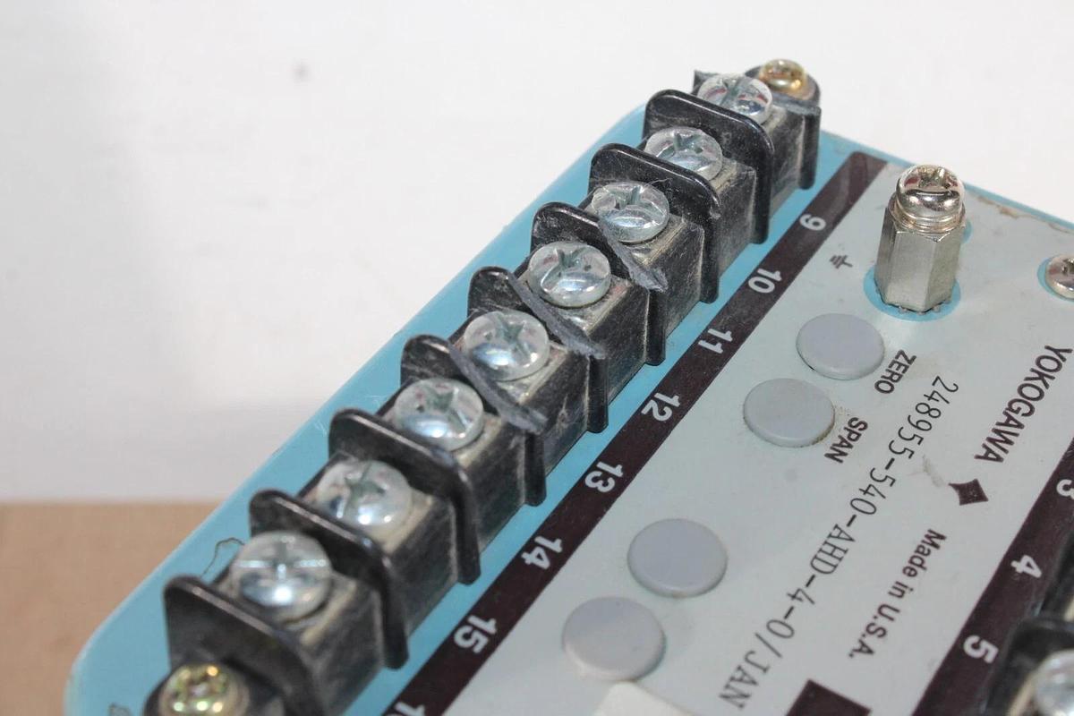 Used JUXTA AC POWER WATT TRANSDUCER 248955-540-AHD-4-0/JAN 120 VAC 20 mA