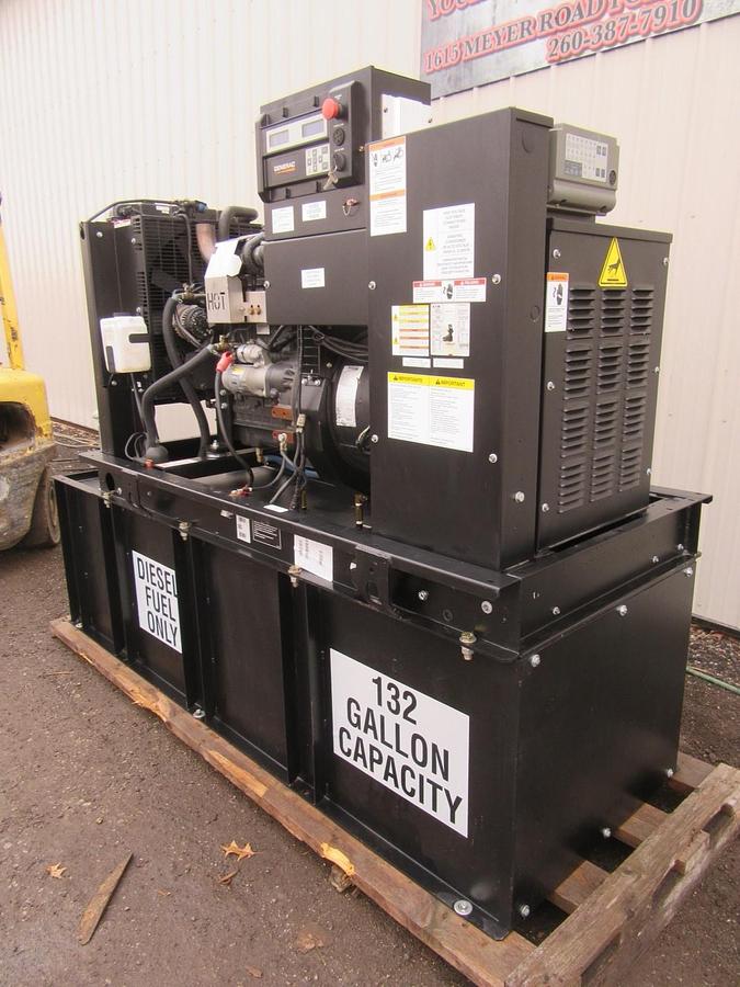 Used 2015 30 KW DIESEL GENERATOR GENERAC 120/240 VOLT SINGLE PHASE 181 HOURS VIDEO