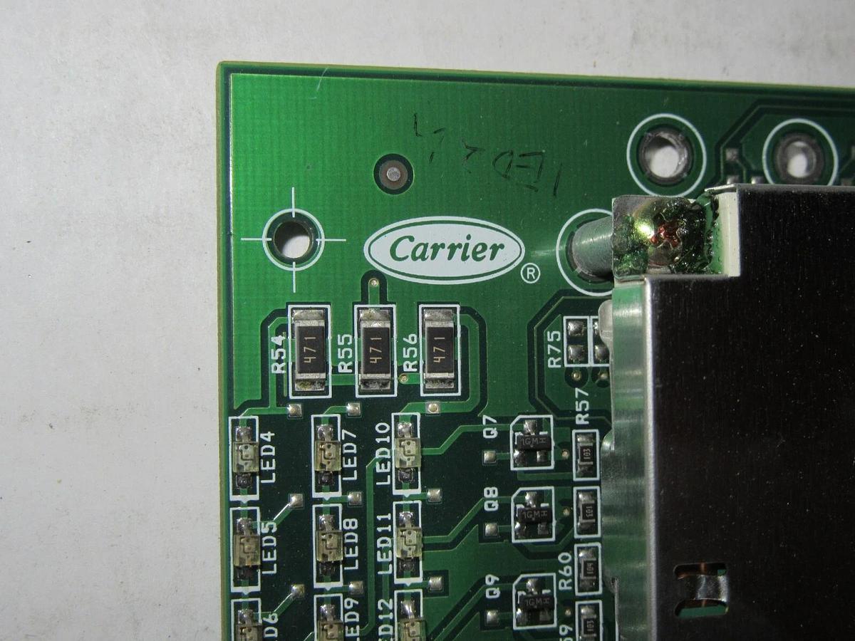 Used CARRIER PIC III COMFORT DISPLAY SCREEN CEPL130445 WITH BLEMISH **WARRANTY**