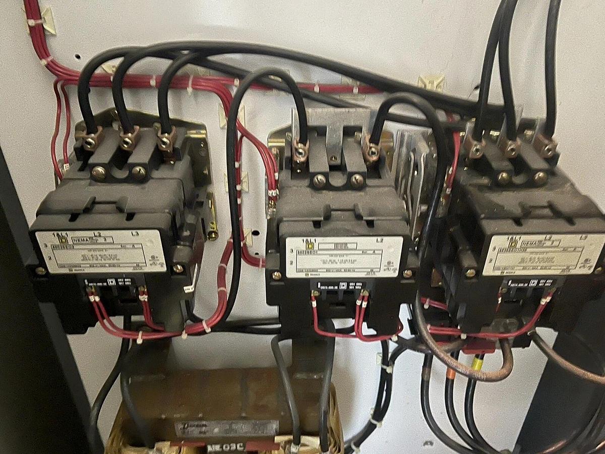 Used 50 HP SQUARE D REDUCED VOLTAGE STARTER 100 AMP SIZE 3 460 VOLT 8606SEG1JV81ACFF