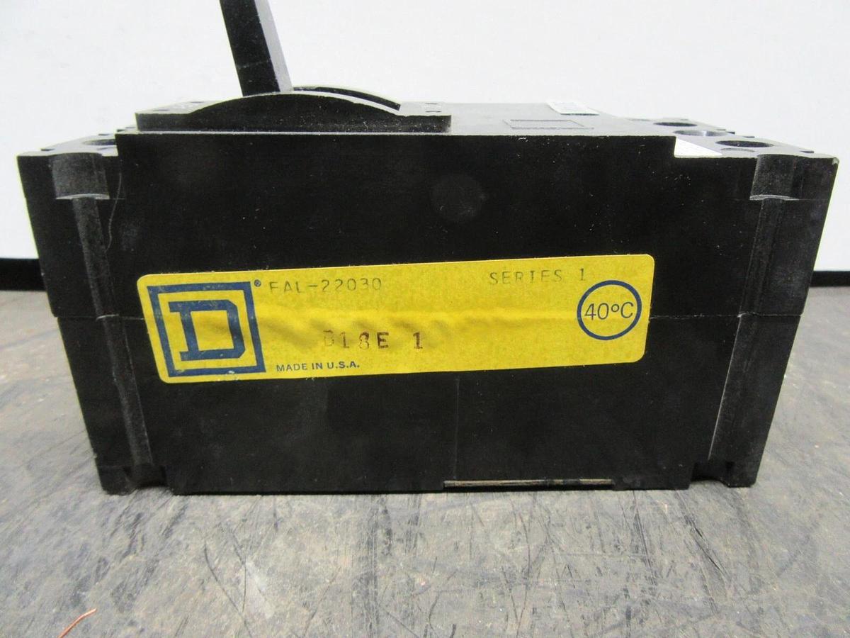 Used SQUARE D CIRCUIT BREAKER FAL22030 30 AMP 2-POLE 240 VAC **WARRANTY INCLUDED**