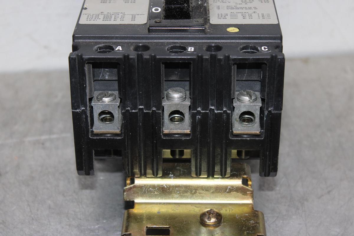 Used SQUARE D I-LINE CIRCUIT BREAKER FA34020 20 AMP 480 VAC 3-POLE