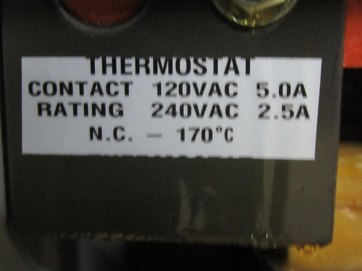 Used HAMMOND TRANSFORMER DM014JJ 14 KVA PRI: 460V SEC: 266V NEMA 3R