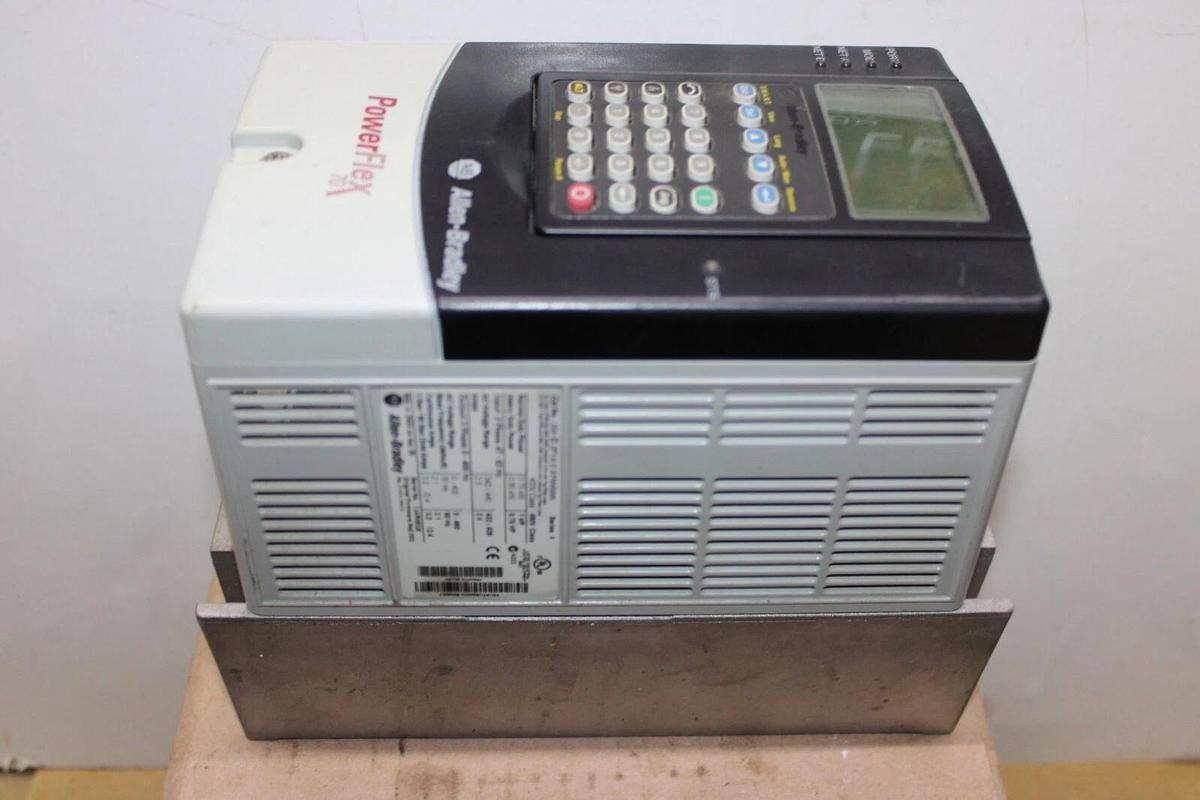 Used ALLEN BRADLEY POWERFLEX DRIVE 20A-D-2P1A-0-AYNNNNN SER. A 480 VAC 3-PHASE