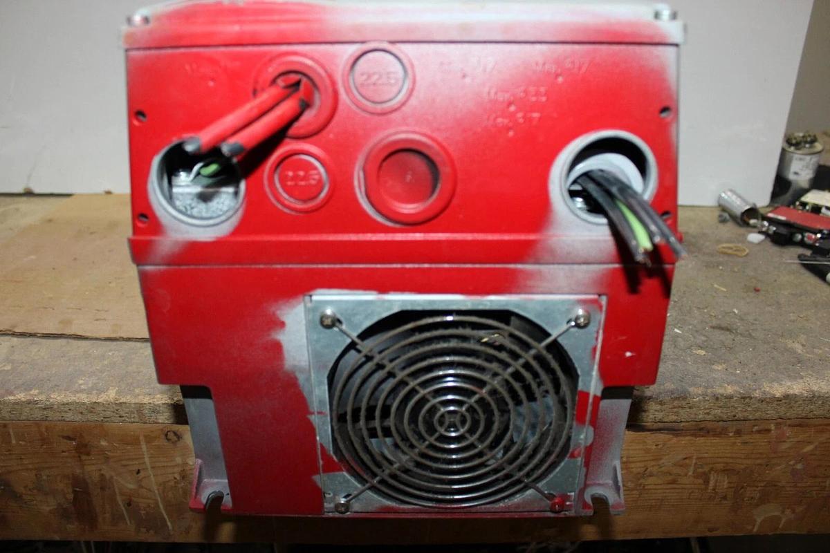 Used ARMSTRONG IVS VARIABLE SPEED DRIVE 751186-386 131X6417 11 kW 15 HP 480 VAC