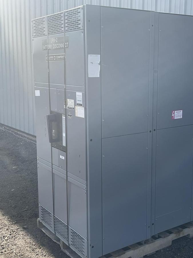 Used (1) SQUARE D SERVICE DISCONNECT 1600 AMP 300 VDC 1-PHASE 2-WIRE **WARRANTY**