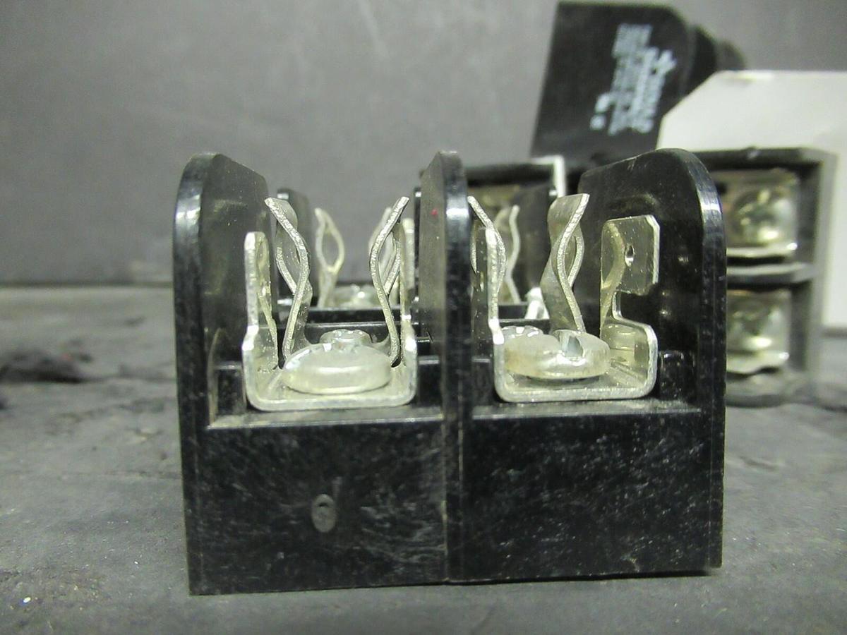 Used LOT OF 3 GOULD SHAWMUT FUSE HOLDER 30312 FOR 30 AMP 600 V FUSES