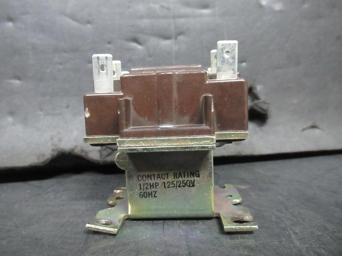 Used ESSEX CONTACT RELAY 91-291016-29300 125/250 VOLT 1/2 HP COIL: 120 VOLT