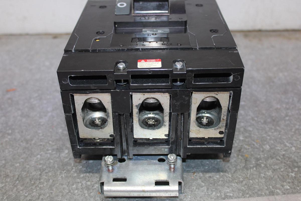 Used SQUARE D I-LINE CIRCUIT BREAKER HDA36060 60 AMP 600 VAC 3-POLE