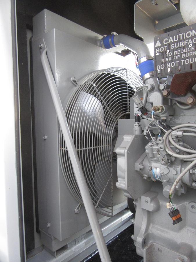 Used 50 KW DIESEL GENERATOR MTU 120/208V 3 PH JOHN DEERE SOUND ENCLOSED 158 HRS VIDEO 2016