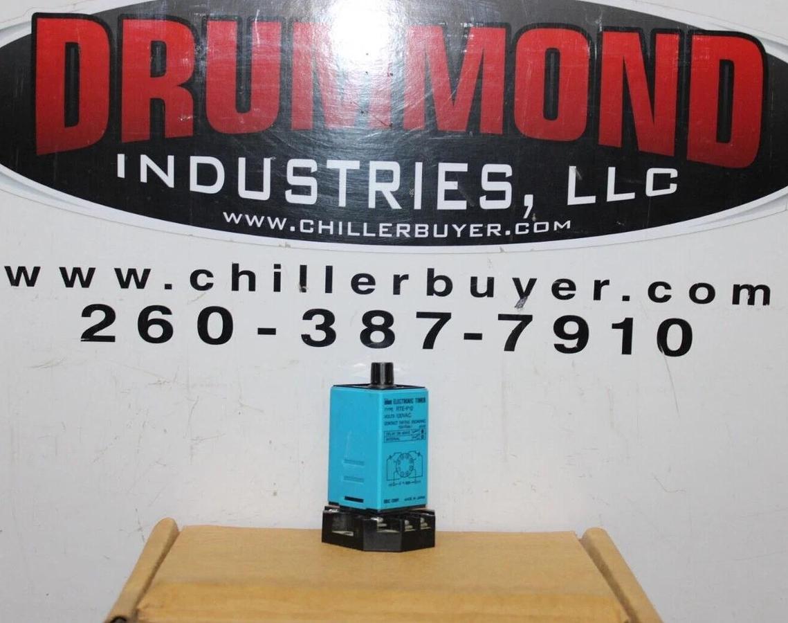 Used IDEC ELECTRONIC TIME DELAY RELAY RTE-P12 120/240 VAC 10 AMP 1 SEC TO 10 HOUR