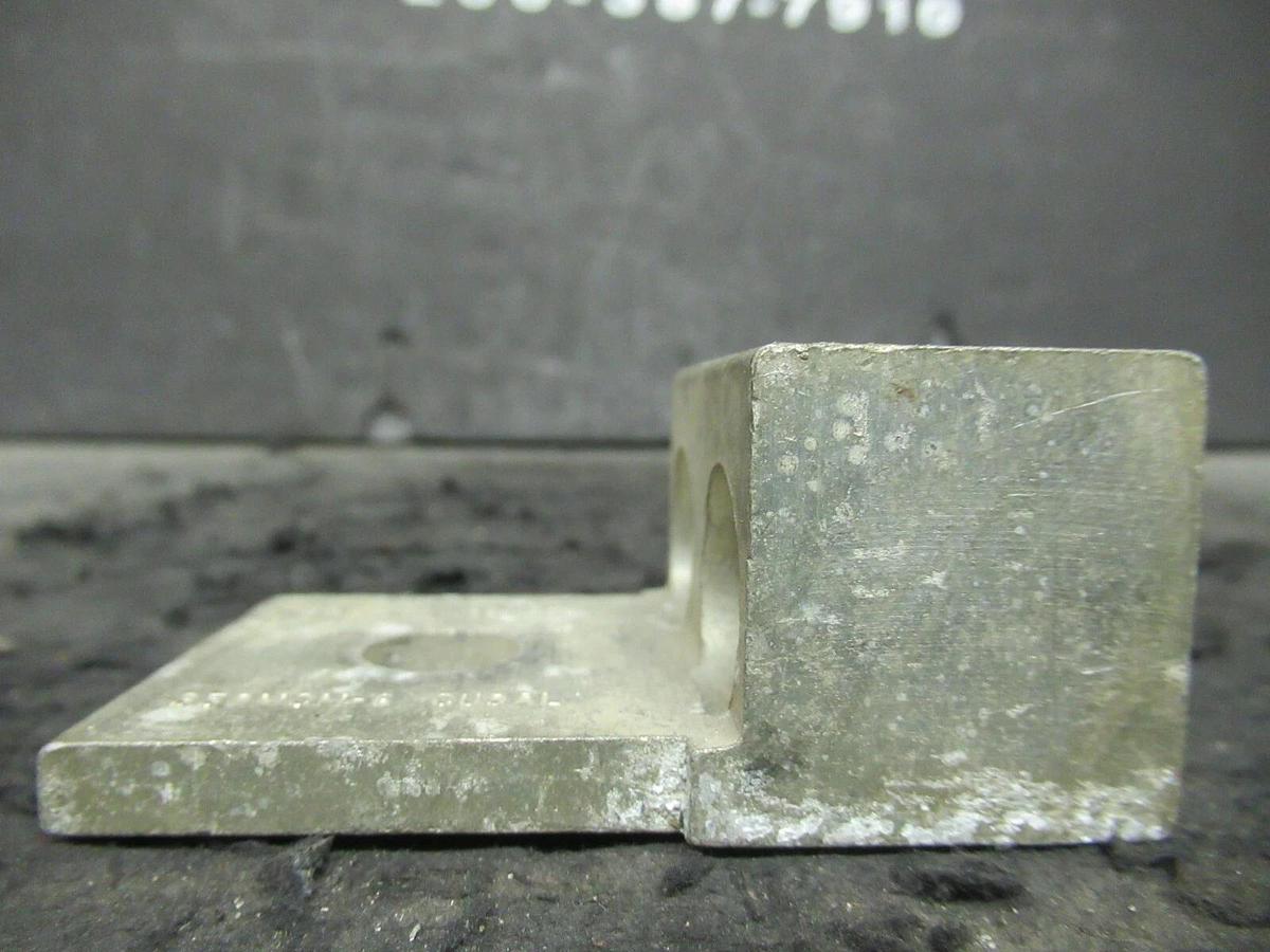 Used HOMAC AD-350 2 (DOUBLE) BARREL MECHANICAL CONNECTOR LUG TAP 350MCM - #6 AD350