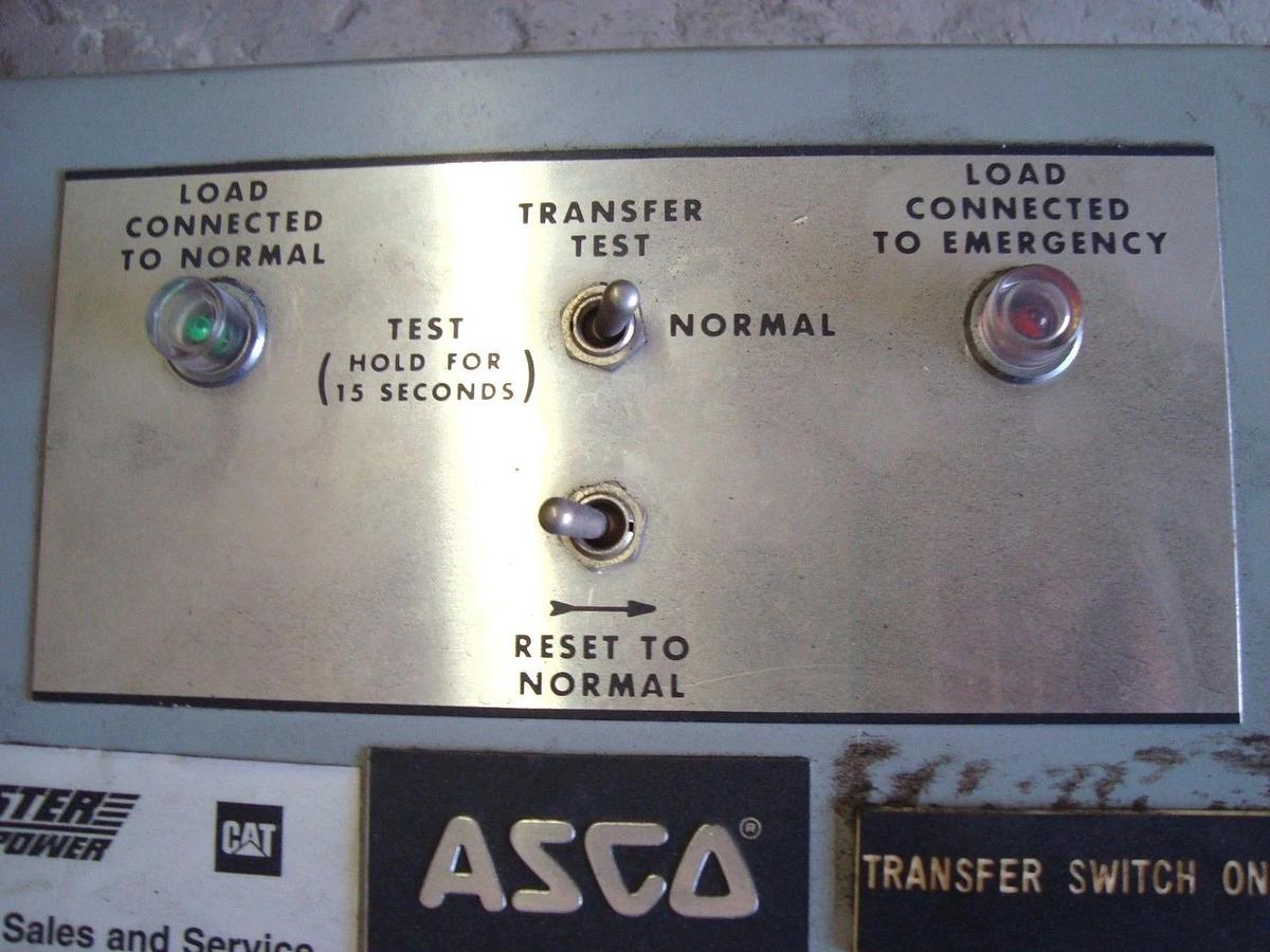 Used ASCO 150 AMP AUTOMATIC TRANSFER SWITCH 208 Y / 120 VAC 3 PHASE BULLETIN 940