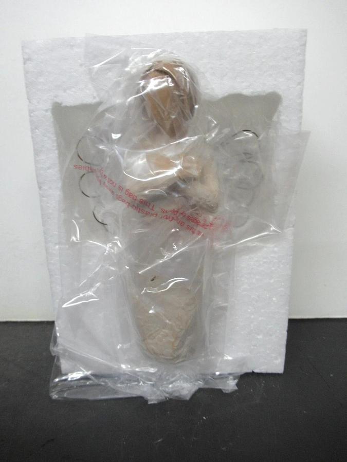 WILLOW TREE "REMMBERANCE" SUSAN LORDI FIGURINE DEMDACO STOCK# 26247