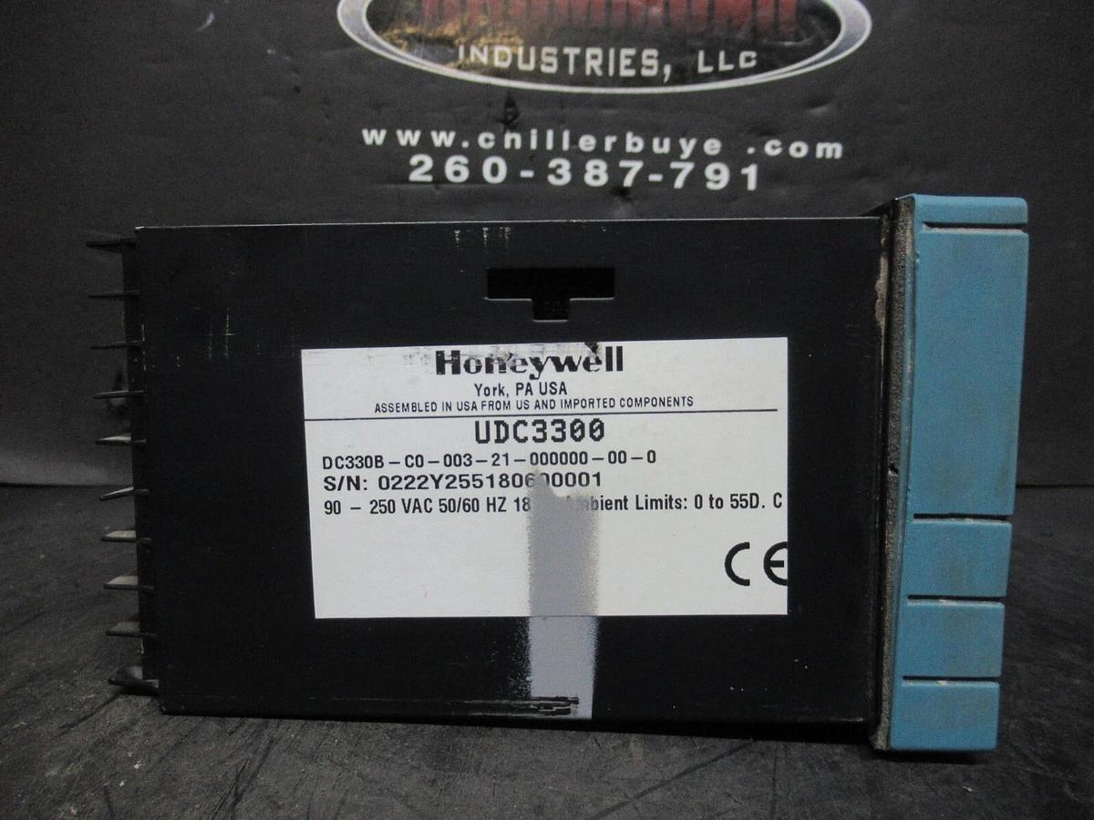 Used HONEYWELL BURNER CONTROL KEYBOARD DISPLAY UDC3300 DC330B-C0-003-21-000000-00-0