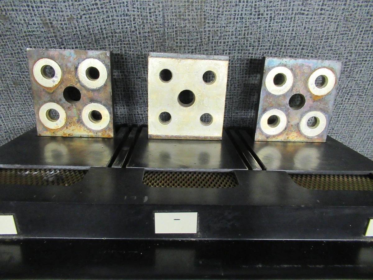 Used SQUARE D BREAKER PAF361600DC1286 1600A 600VDC W/ AUX SWITCH AND SHUNT TRIP