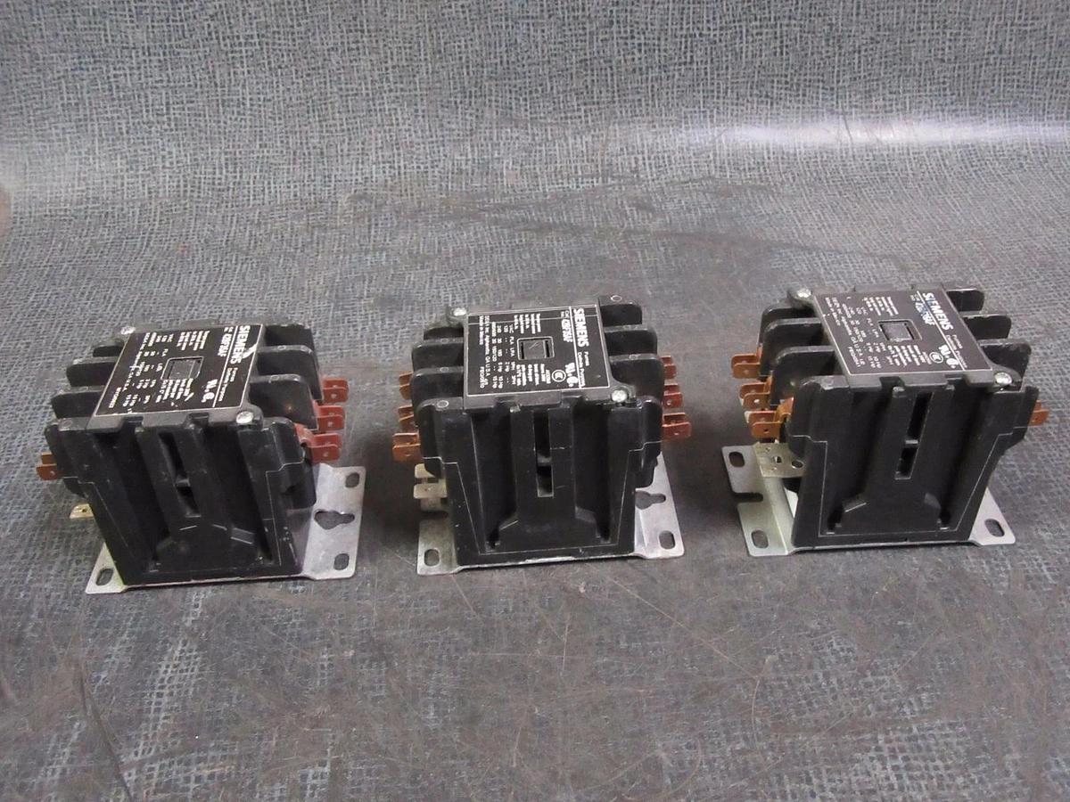 Used (1) SIEMENS CONTACTOR 30 AMP 600V 3 PHASE 15 HP 110-120V COIL MODEL: 42BF35AF