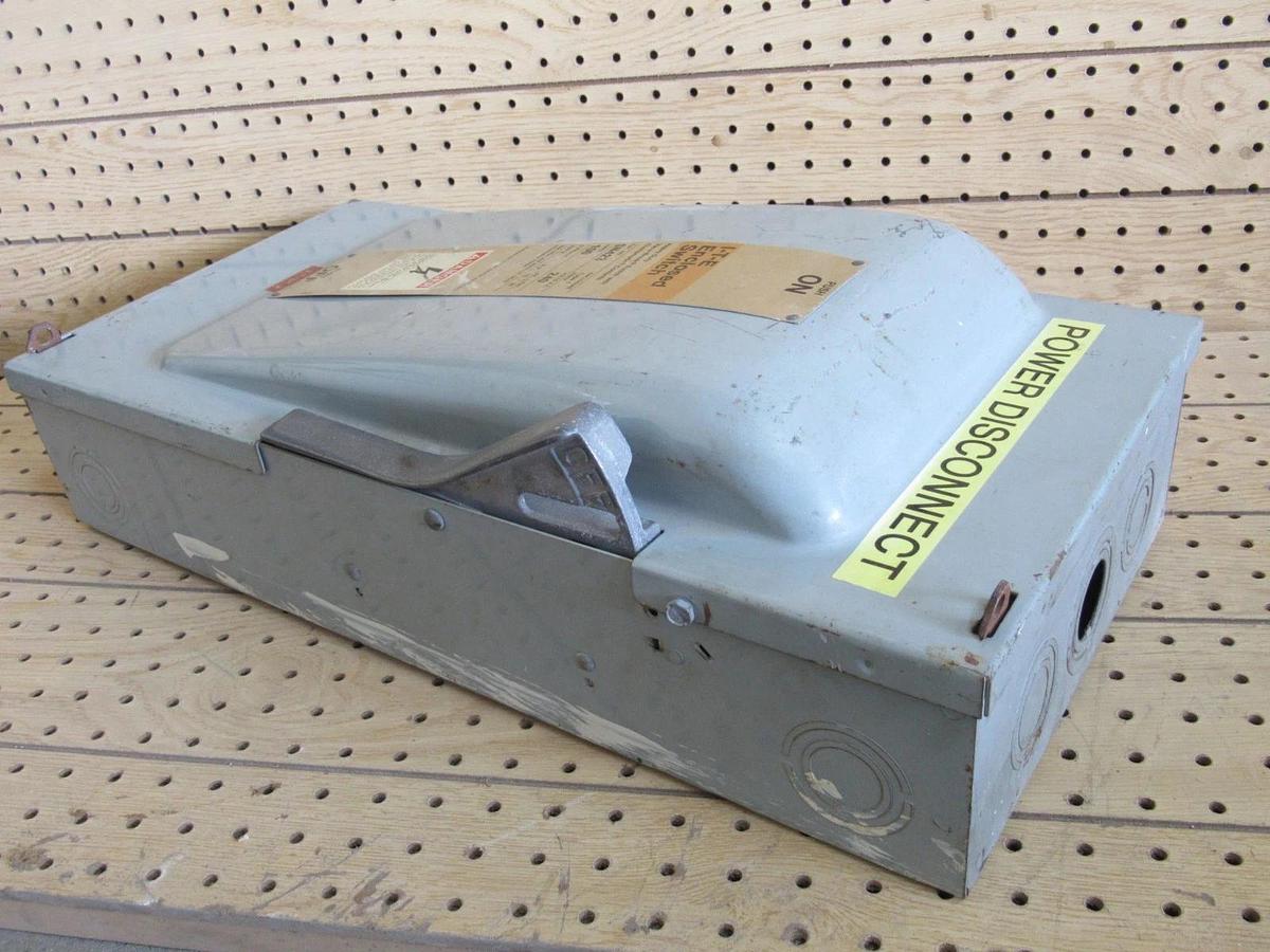 Used ITE DISCONNECT FUSIBLE SAFETY SWITCH SN423 240VAC 30HP 100A **WARRANTY**