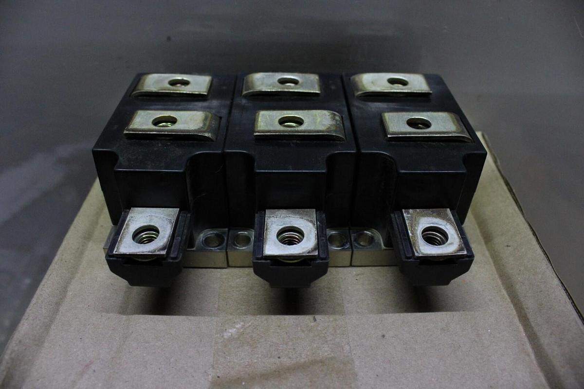Used LOT OF 3 EUPEC IGBT POWERBLOCK TT250N16K0F 14TD **WARRANTY INCLUDED**