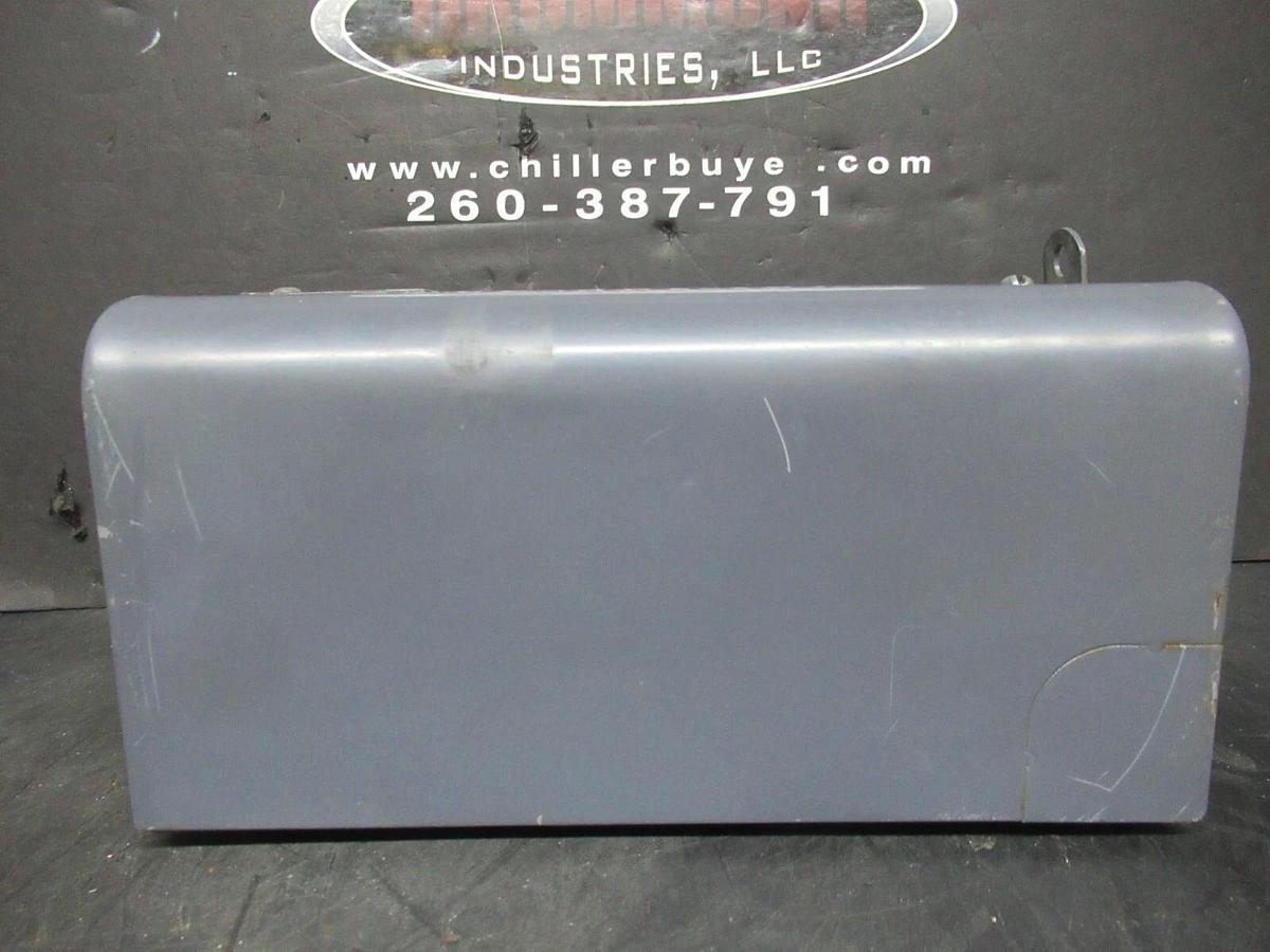 Used ENCLOSED CUTLER HAMMER STARTER FOR AC UNIT 9586H7132B 30 AMP 600 VAC 4-POLE