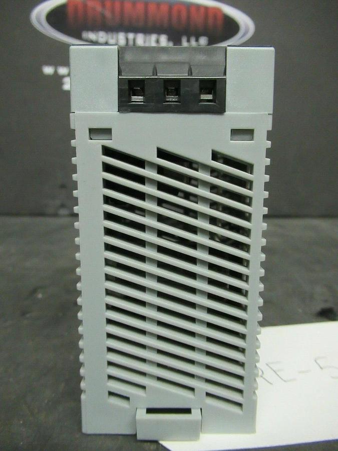 Used SOLA POWER SUPPLY SDP 1-24-100T 115/230 VAC 0.7/0.4 AMP TO 14 VDC 1.3 AMP