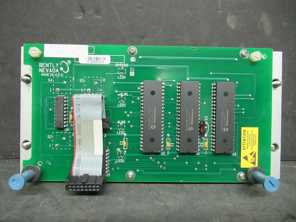 Used BENTLY NEVADA 6 CHANNEL TEMPERATURE MONITOR 84933-02 REV. D
