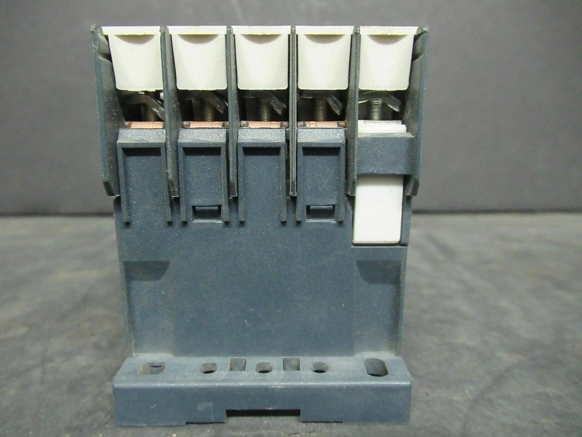 Used SCHNEIDER ELECTRIC MINI CONTACTOR LC1K0601F7 10 AMP 600 VAC 3 HP **WARRANTY**