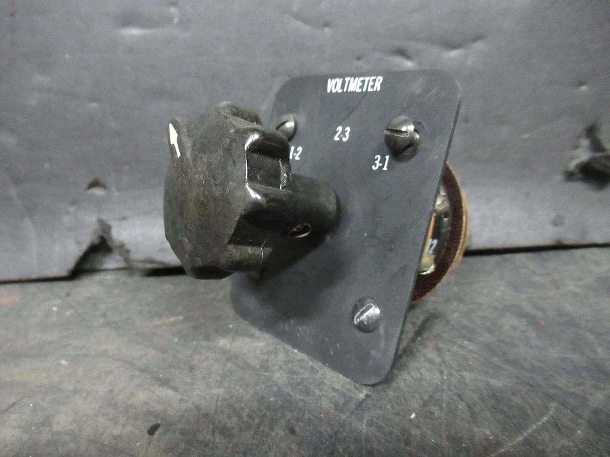 Used ELECTROSWITCH SERIES 31 CONTROL SWITCH 3104C 3-PHASE 125-600 VAC 10-3 AMP