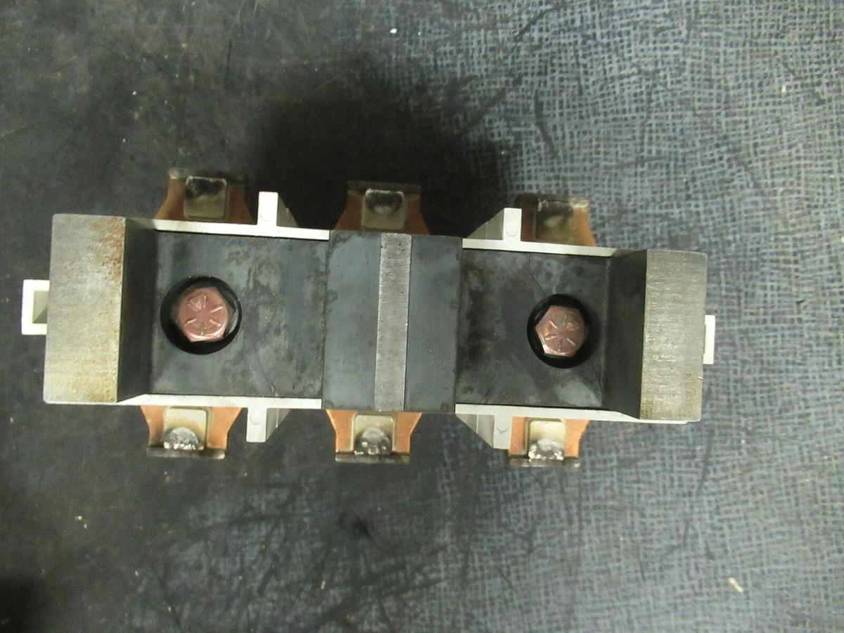 Used 270 AMP NEMA: 5 CUTLER HAMMER CONTACTOR W201K5CFZ1 200 HP 600 VAC 3 PHASE