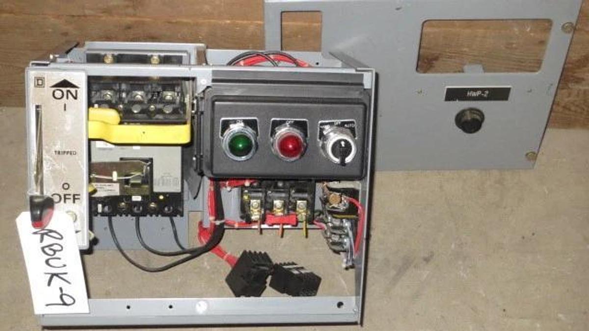 Used SQUARE D 12" MCC BUCKET 7 AMP FHP BREAKER 480 VAC WITH NEMA SIZE 1 STARTER