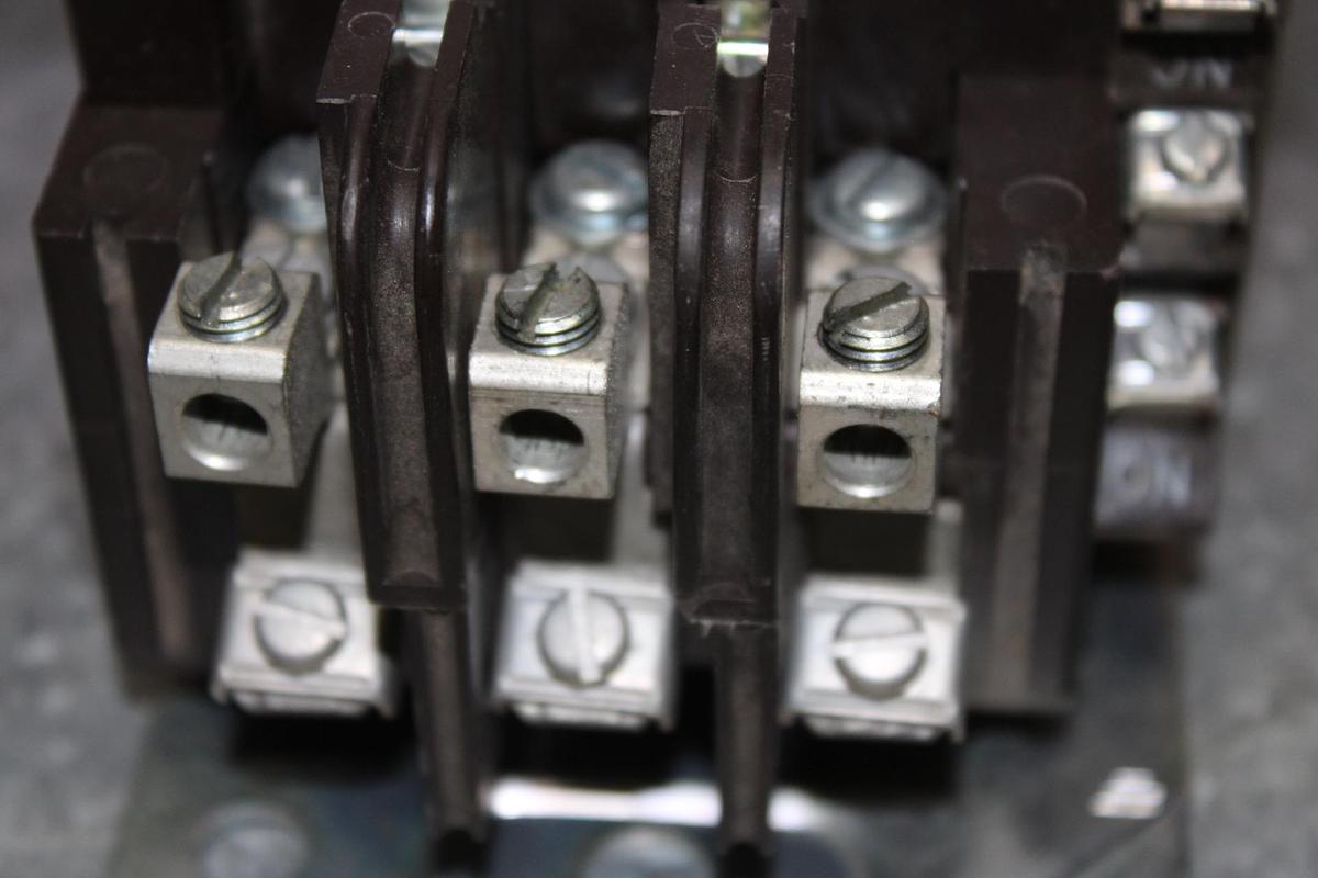 Used YORK OPTISPEED VSD CONTROL CIRCUIT BOARD 031-01632-033 REV. X