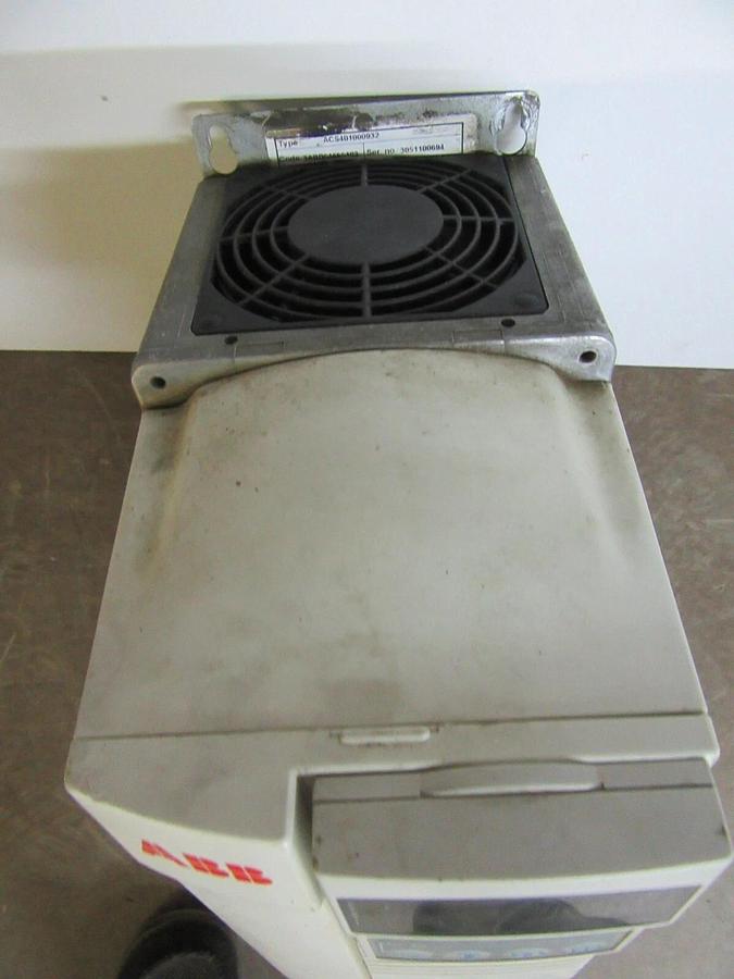 Used ABB INVERTER DRIVE ACS401000932 380/480 VOLT 11.6/15.3 AMP 63/250 HZ