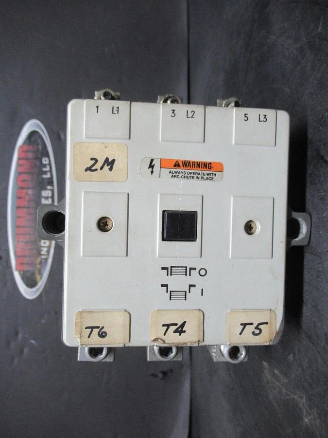 Used SIEMENS CONTACTOR CDB50*3 600 VAC 135 AMP 110/120 V COIL **WARRANTY**