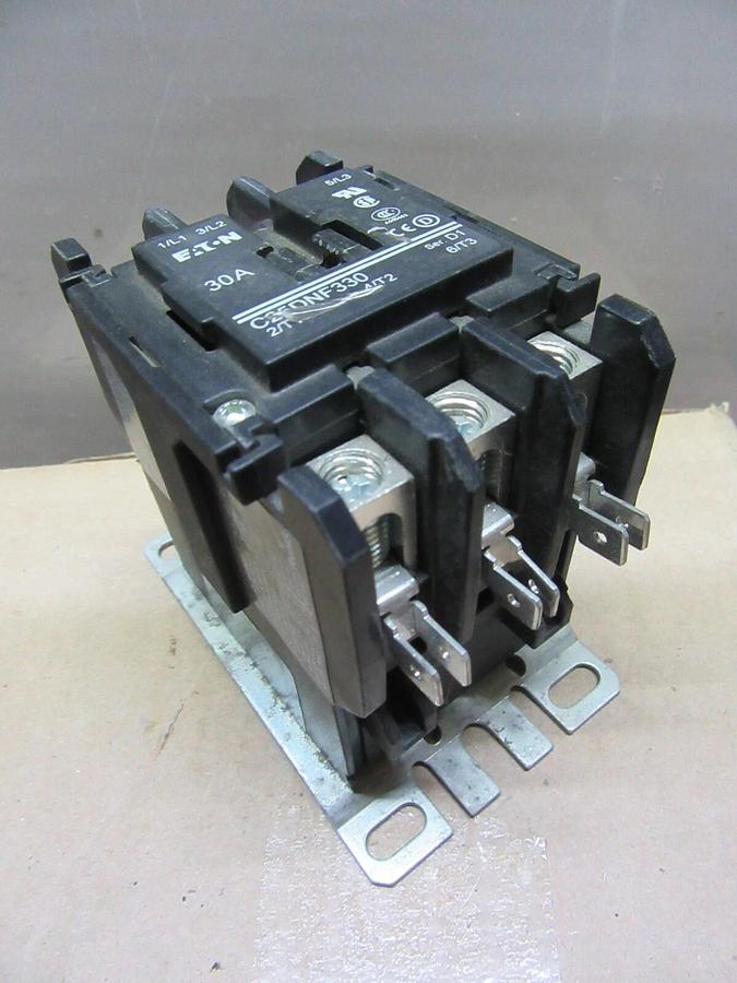 Used EATON CONTACTOR C25DNF330 30 AMP 600 VAC 3-POLE 3-PHASE COIL: 120 VAC