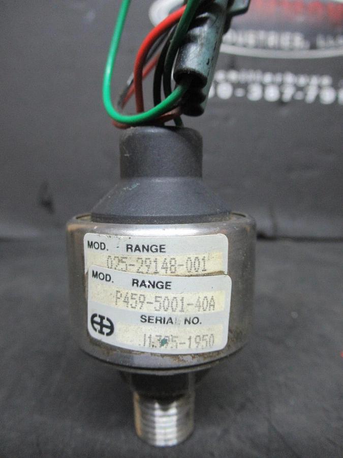 Used YORK PRESSURE TRANSDUCER 025-29148-001 P459-5001-40A