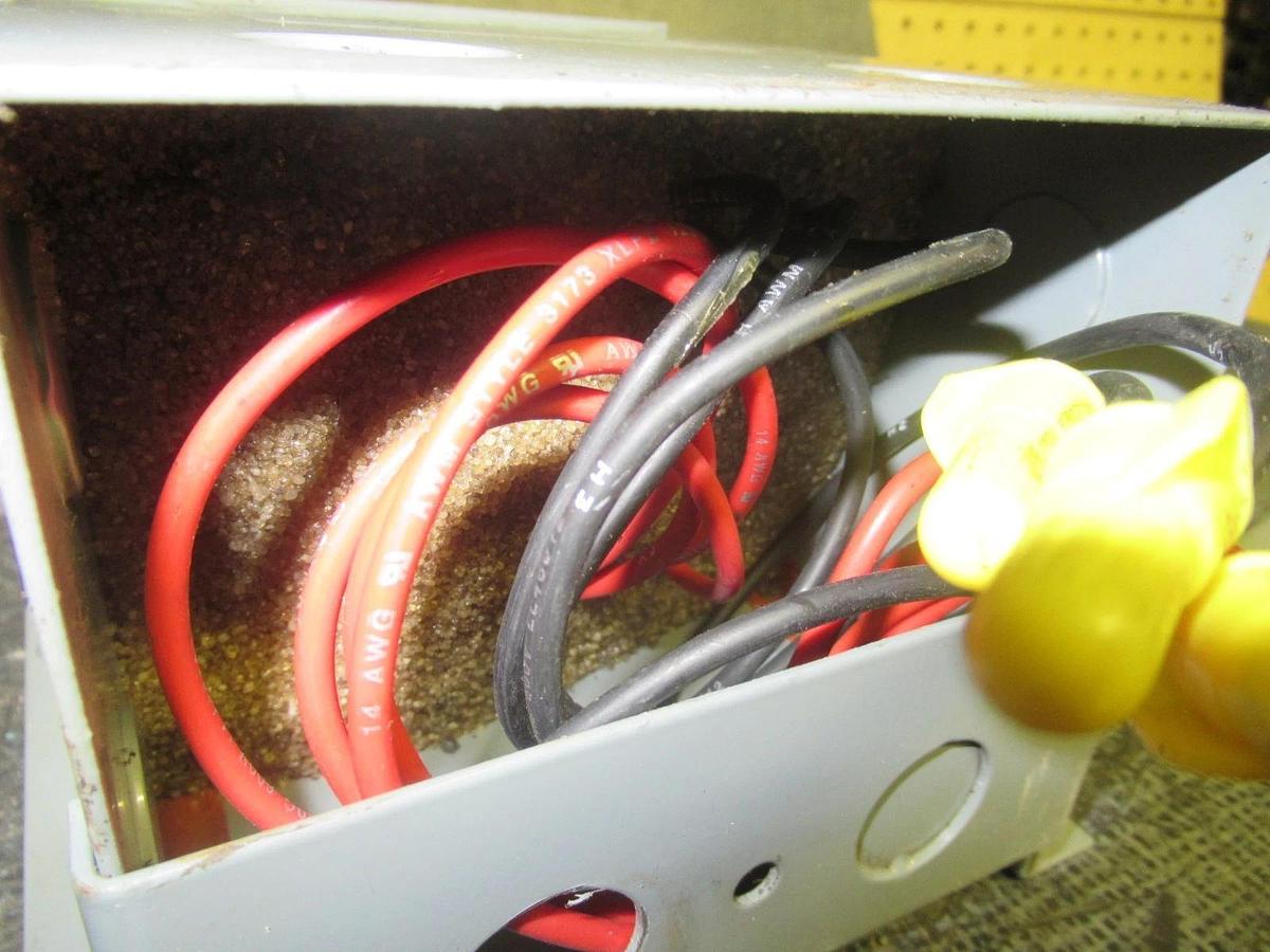 Used SQUARE D TRANSFORMER 500SV1B 0.5KVA 60HZ 480V 1-PHASE **WARRANTY INCLUDED**