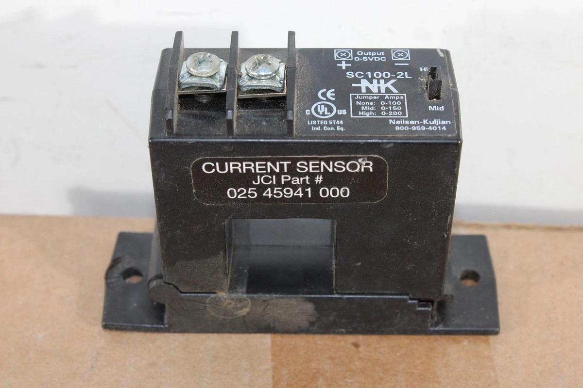 Used NEILSON-KULJIAN CURRENT TRANSDUCER SC100-2L 025-45941-000 0-200 AMP 0-5 VDC