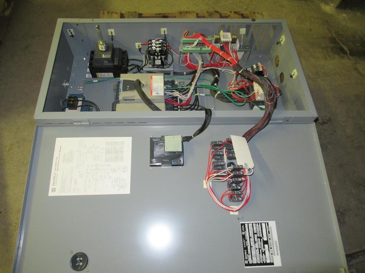 Used SQUARE D E-FLEX ALTIVAR VARIABLE SPEED DRIVE ATV61HD11N4 EFDKG4VY 460V 3-PHASE