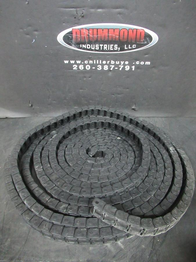 Used IGSU PLASTIC WIRE TACK 10' LENGTH X 1 1/8" WIDTH X 5/8" TALL 06.16.028