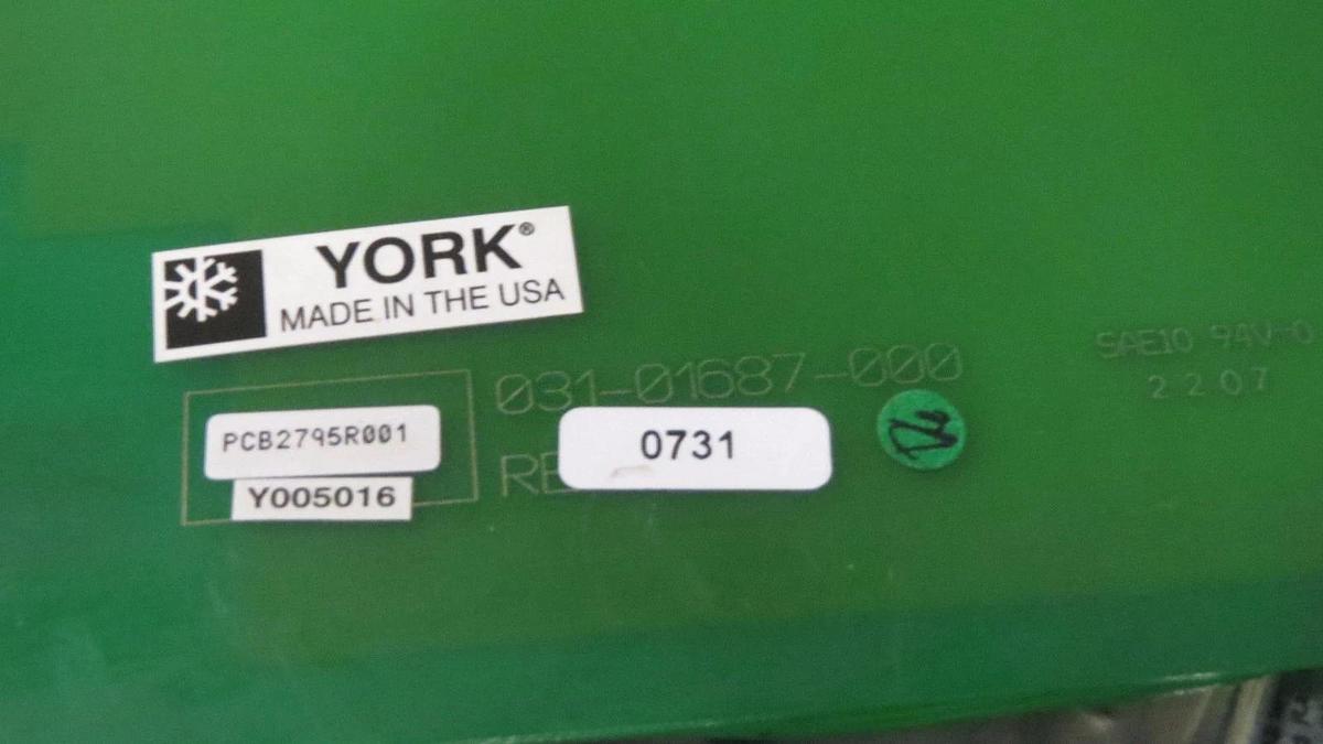 Used YORK CIRCUIT BOARD VFD GATE CONTROL WITH BASE BOARD MODEL: 031-01681-000 REV G