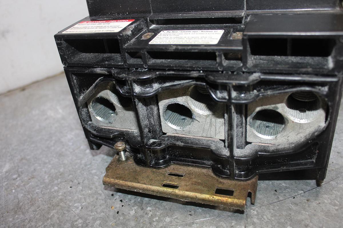 Used SQUARE D POWERPACT I-LINE CIRCUIT BREAKER LJA36400U31X 400 AMP 600 VAC 3-POLE
